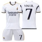 Billiga Fotbollströjor Barn Real Madrid 23-24 Hemmatröja Kortärmad + Korta byxor VINI JR. 7