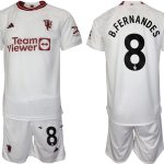 Billiga Fotbollströjor Herr Manchester United Tredje Tröja 2023-24 Kortärmad + Korta byxor B.FERNANDES 8