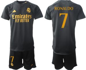 Billiga matchtröja Real Madrid Tredje Tröja Kortärmad shorts 2023-2024 Cristiano Ronaldo 7