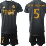 Billiga matchtröja Real Madrid Tredje Tröja Kortärmad shorts 2023-2024 Jude Bellingham 5
